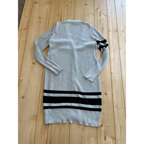 Banana Republic women's Gray Black Striped Ribbed Button Front Longline XL sweat - Picture 4 of 6